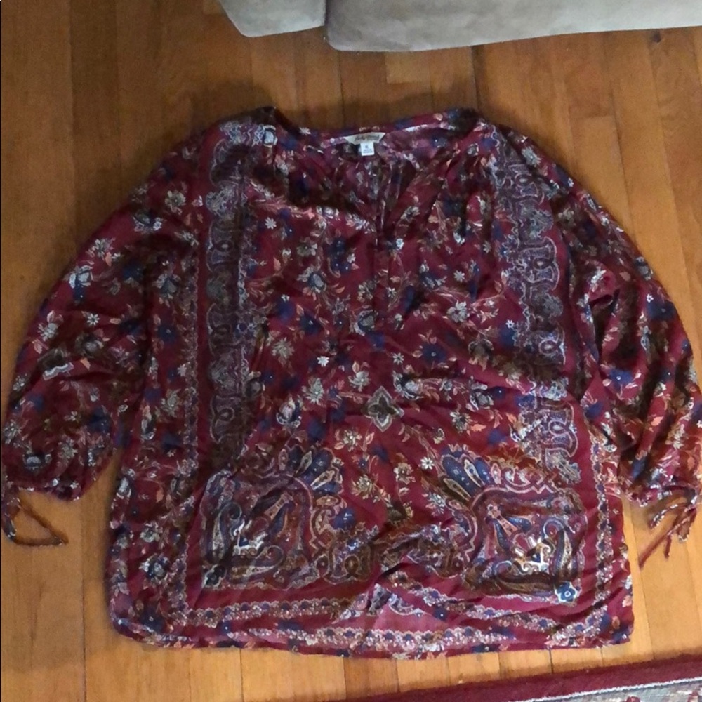 Great condition lucky shirt